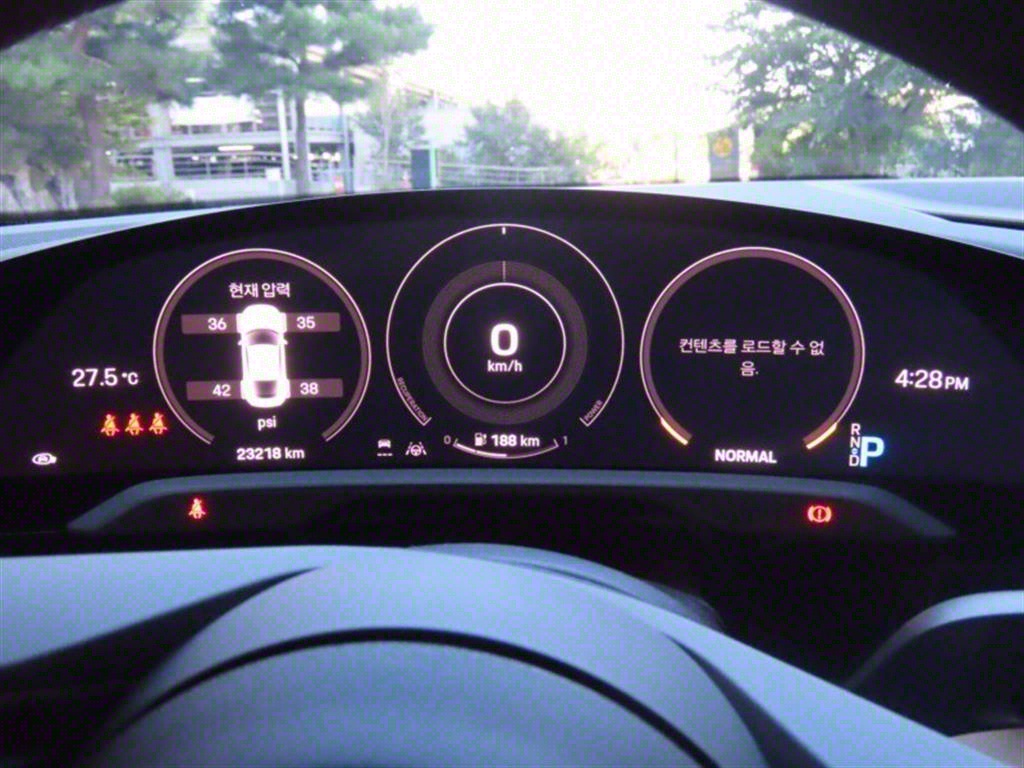 Porsche Taycan - Vista 9