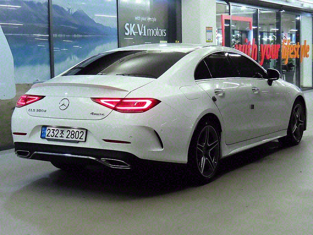 Mercedes Benz CLS Class - Vista 4