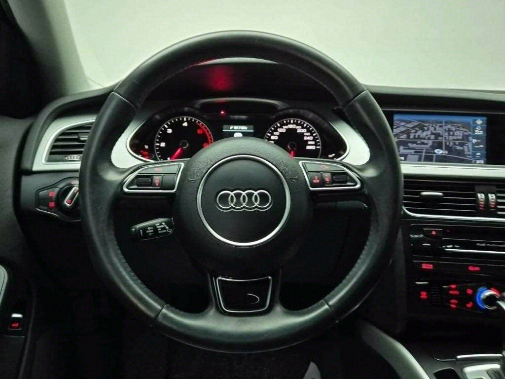 Audi A4 - Vista 9