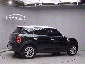 Mini Countryman - Vista 8