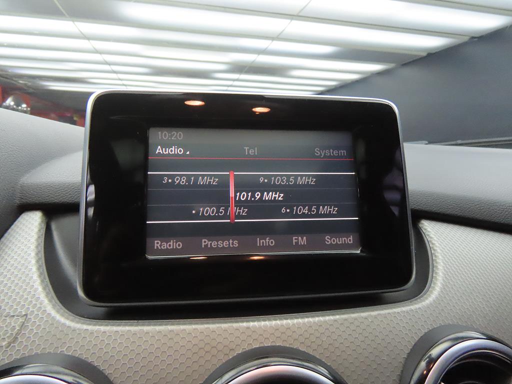 Mercedes Benz B Class (MY B) - Vista 7