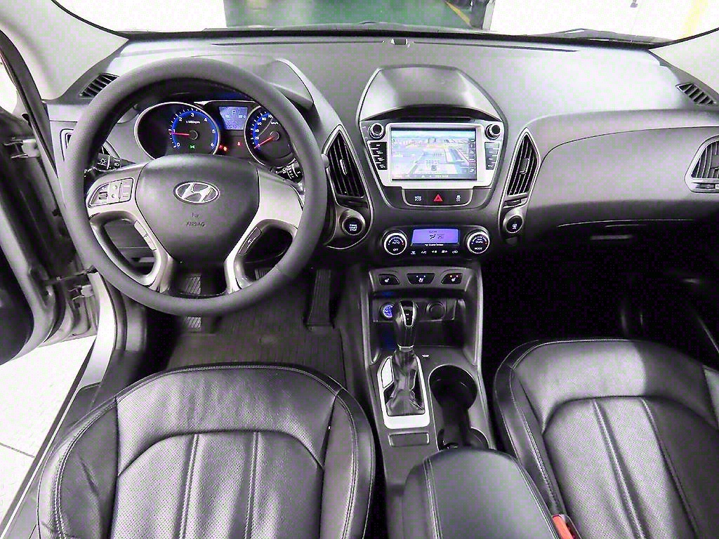 HYUNDAI Tucson - Vista 7