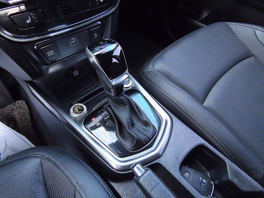 Ssangyong Tivoli - Vista 10