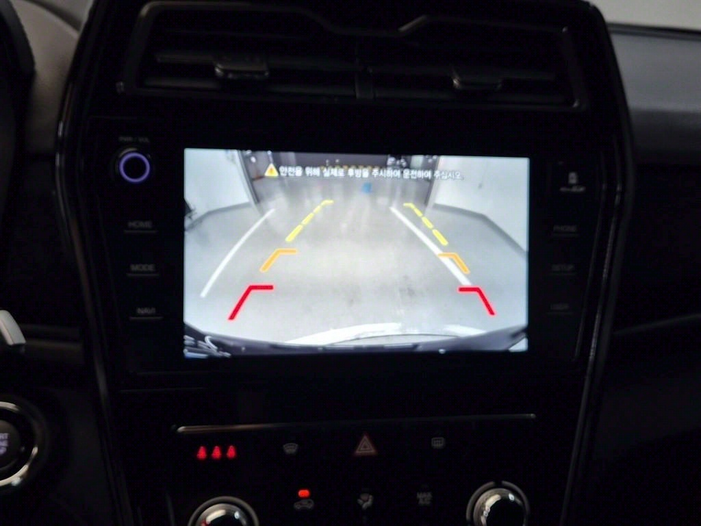 Ssangyong Tivoli - Vista 8