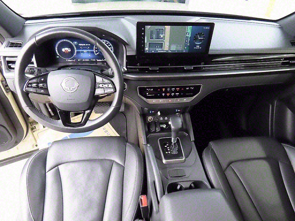 Ssangyong Rexton - Vista 7