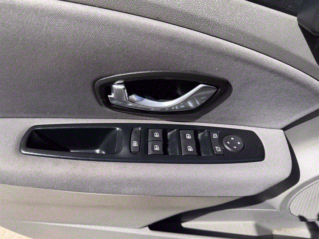 SAMSUNG SM3 - Vista 12