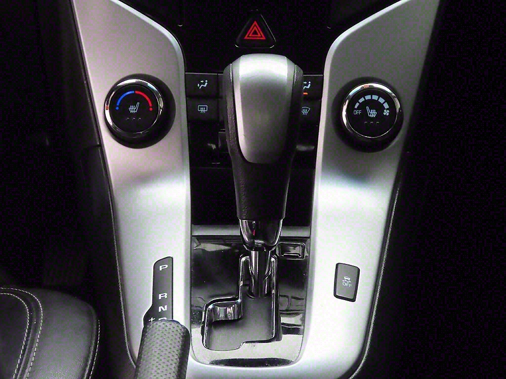 Chevrolet Cruise - Vista 10