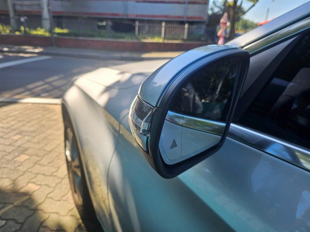 Mercedes Benz C Class - Vista 6