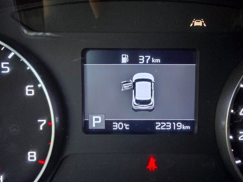 KIA Seltos - Vista 10