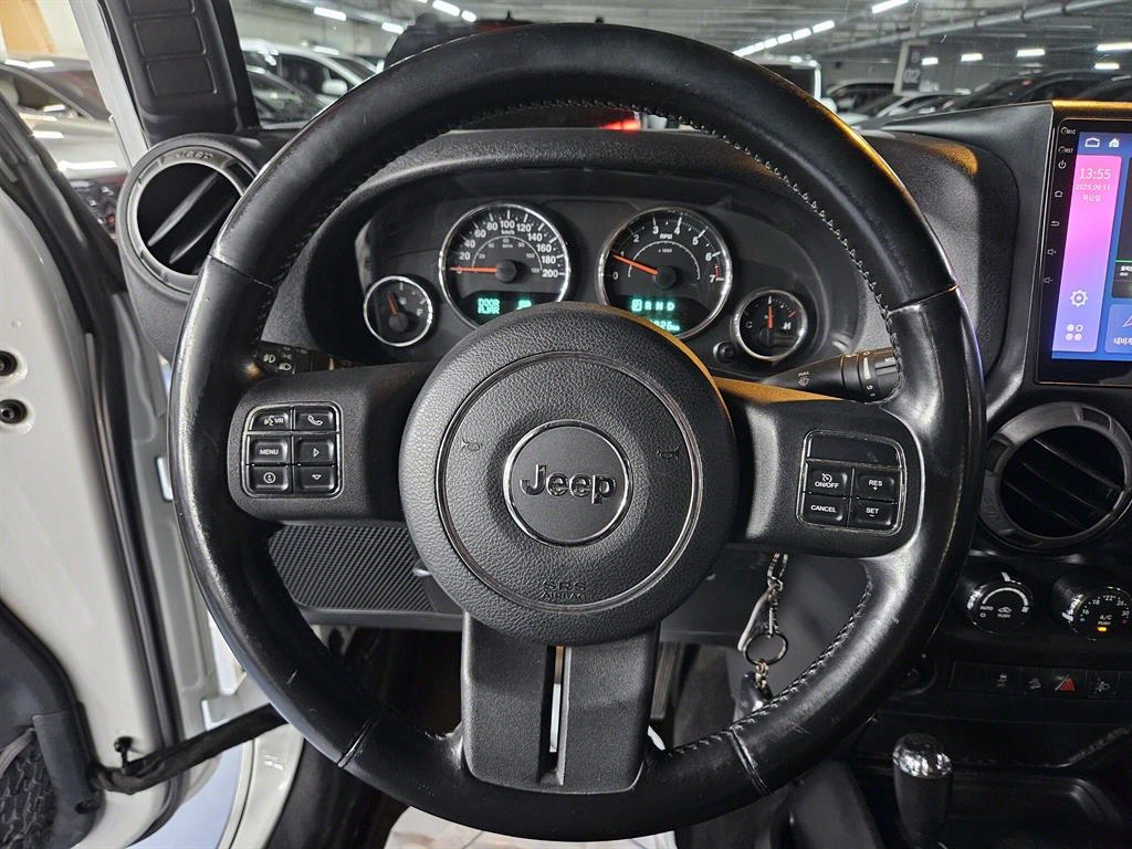 Jeep Wrangler - Vista 8