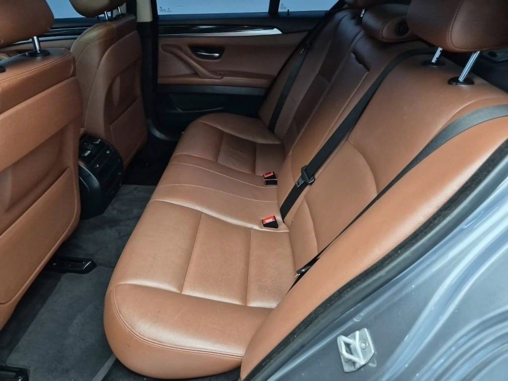 BMW 5 Series - Vista 12