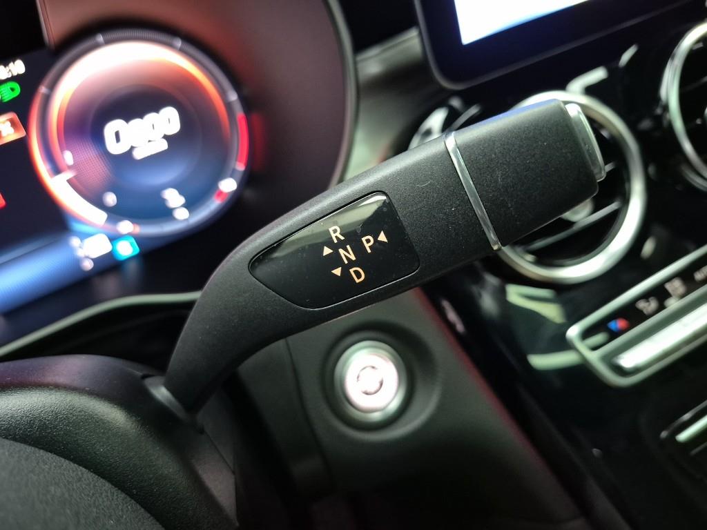 Mercedes Benz GLC Class - Vista 8