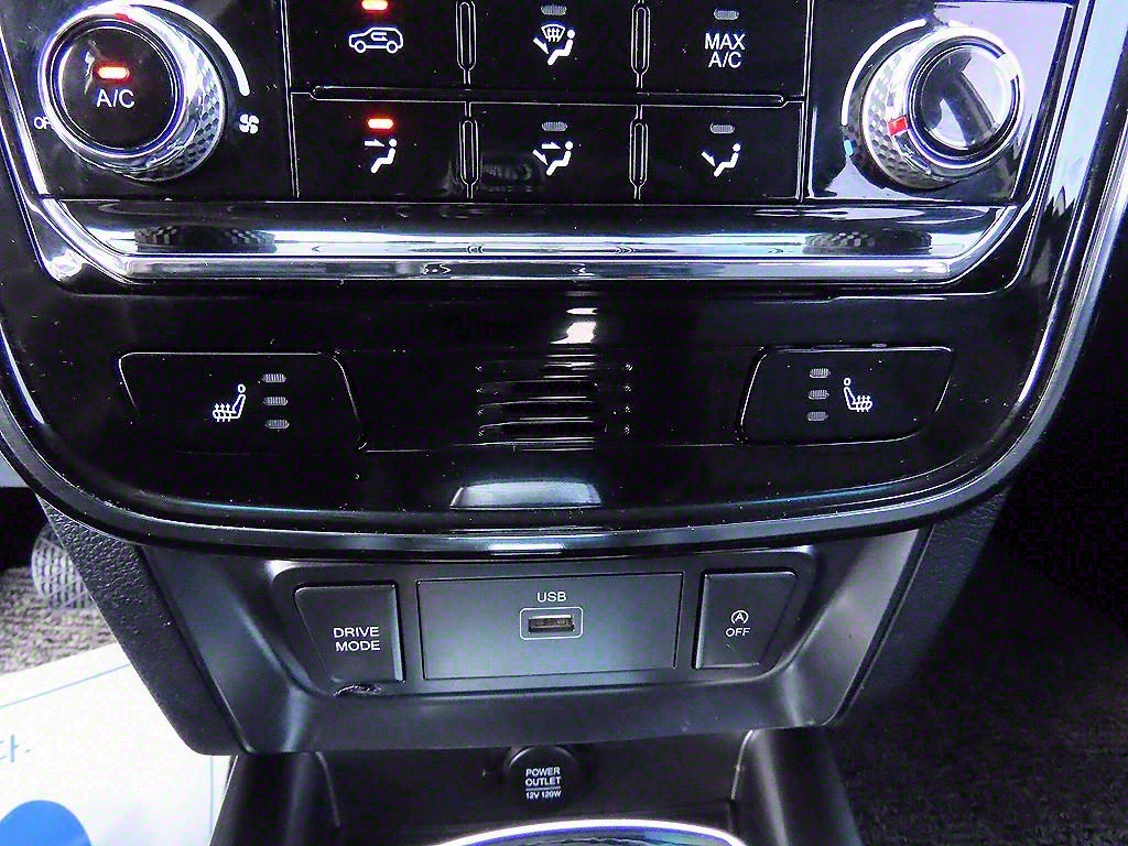 Ssangyong Tivoli 2022 Blanco - Importación desde Corea - HF Imports Iquique - Foto 14