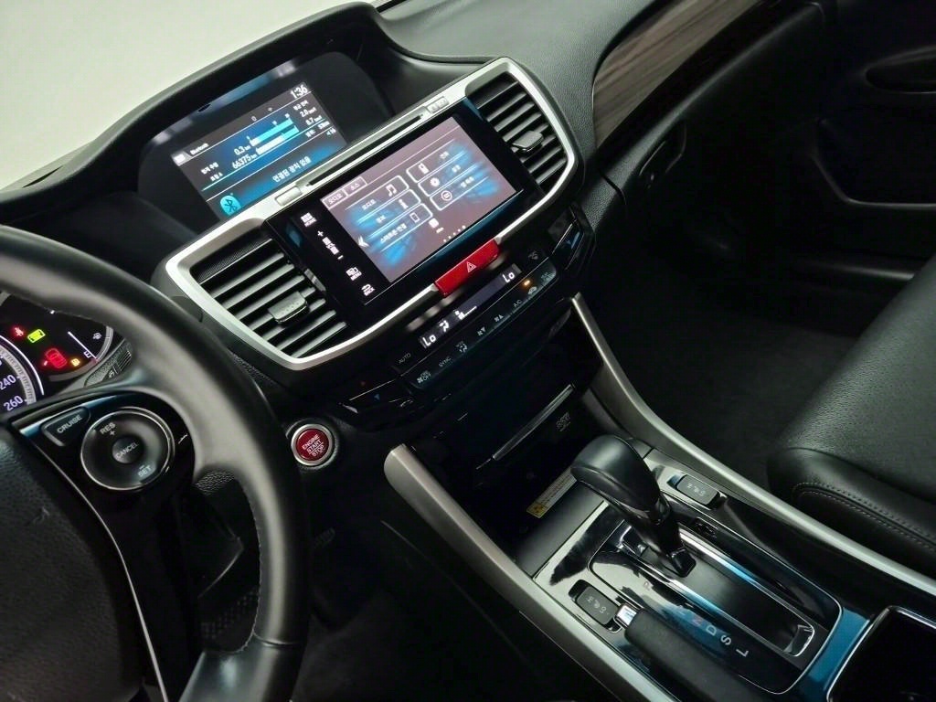 Honda Accord - Vista 10