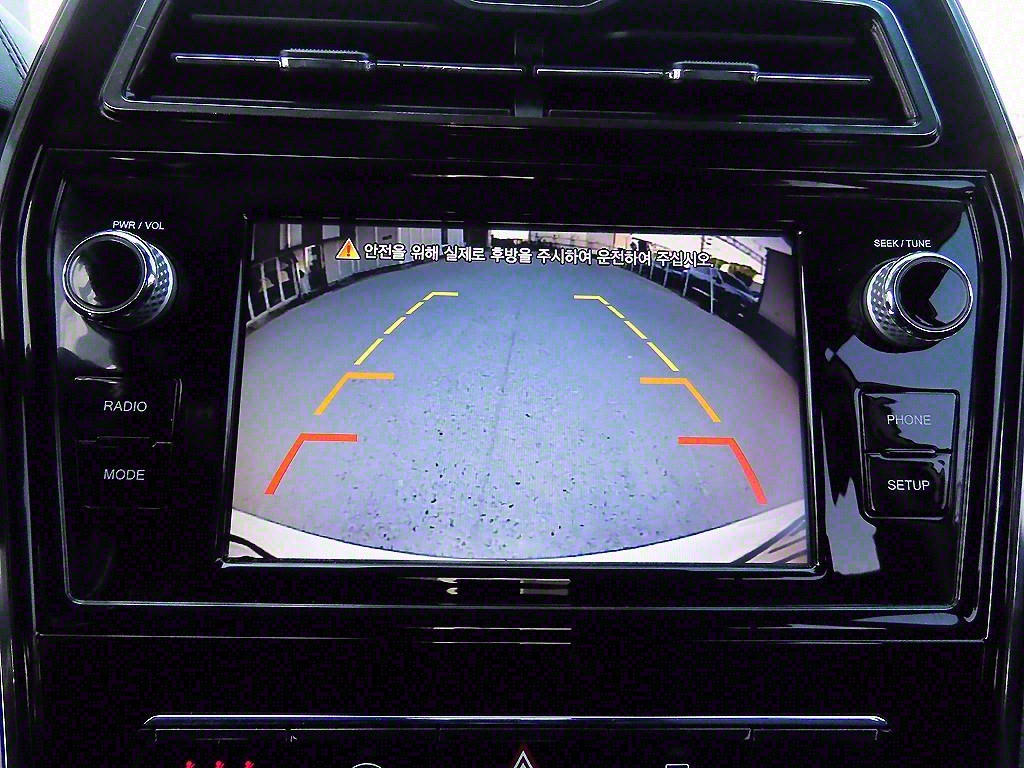 Ssangyong Tivoli 2022 Blanco - Importación desde Corea - HF Imports Iquique - Foto 15