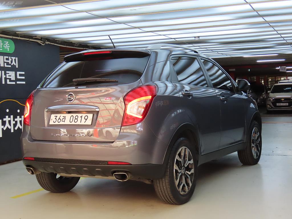Ssangyong Korando - Vista 4