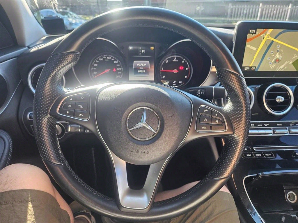 Mercedes Benz C Class - Vista 8