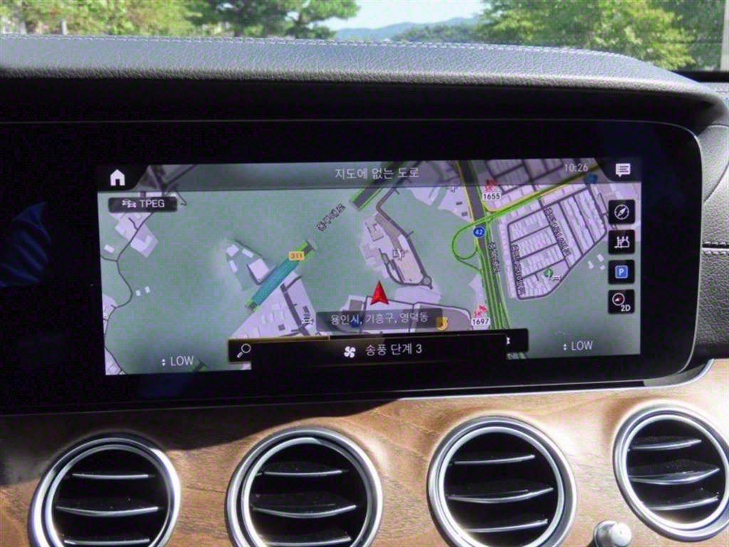 Mercedes Benz E class 2023 - Importación desde Corea - HF Imports Iquique - Foto 8