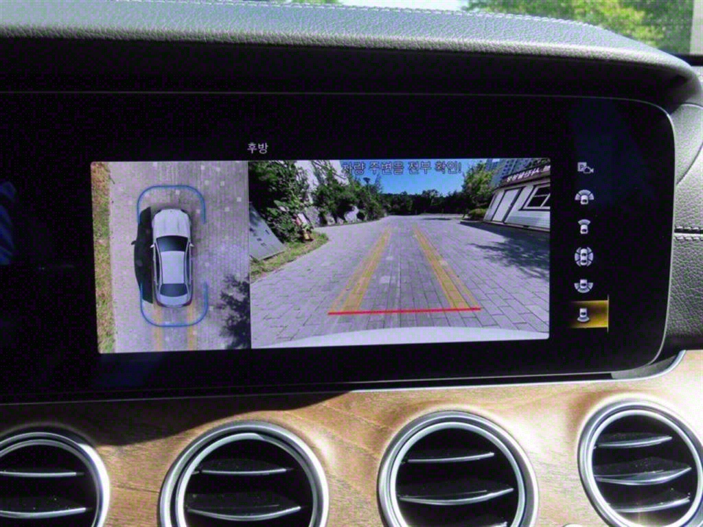 Mercedes Benz E class 2023 - Importación desde Corea - HF Imports Iquique - Foto 9