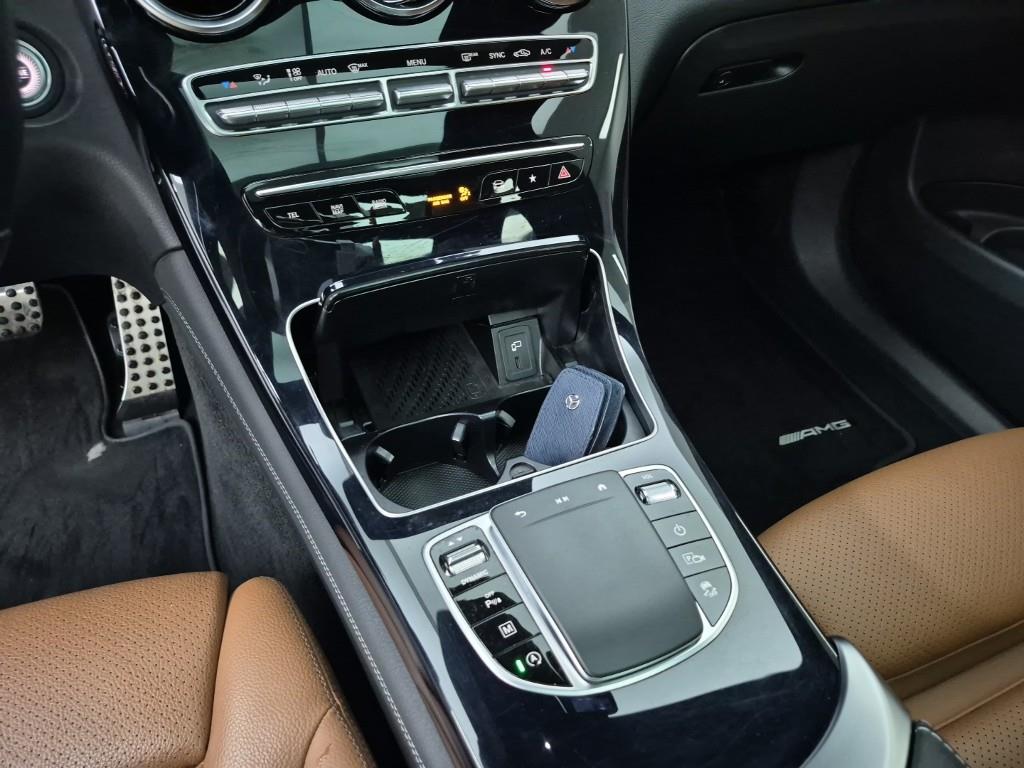 Mercedes Benz GLC Class - Vista 10