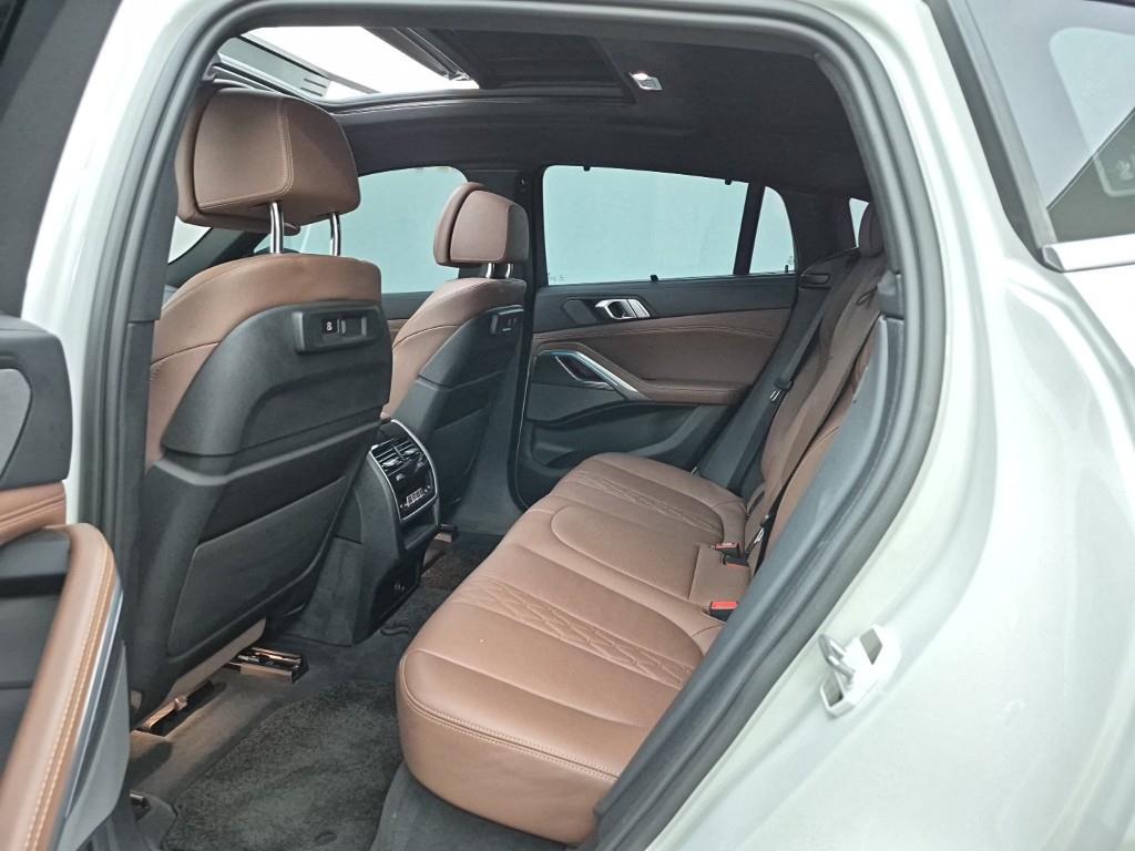 BMW X6 - Vista 12