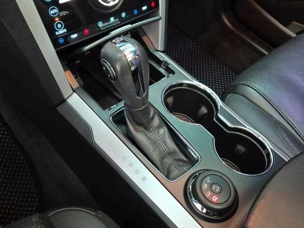 Ford Explorer - Vista 8