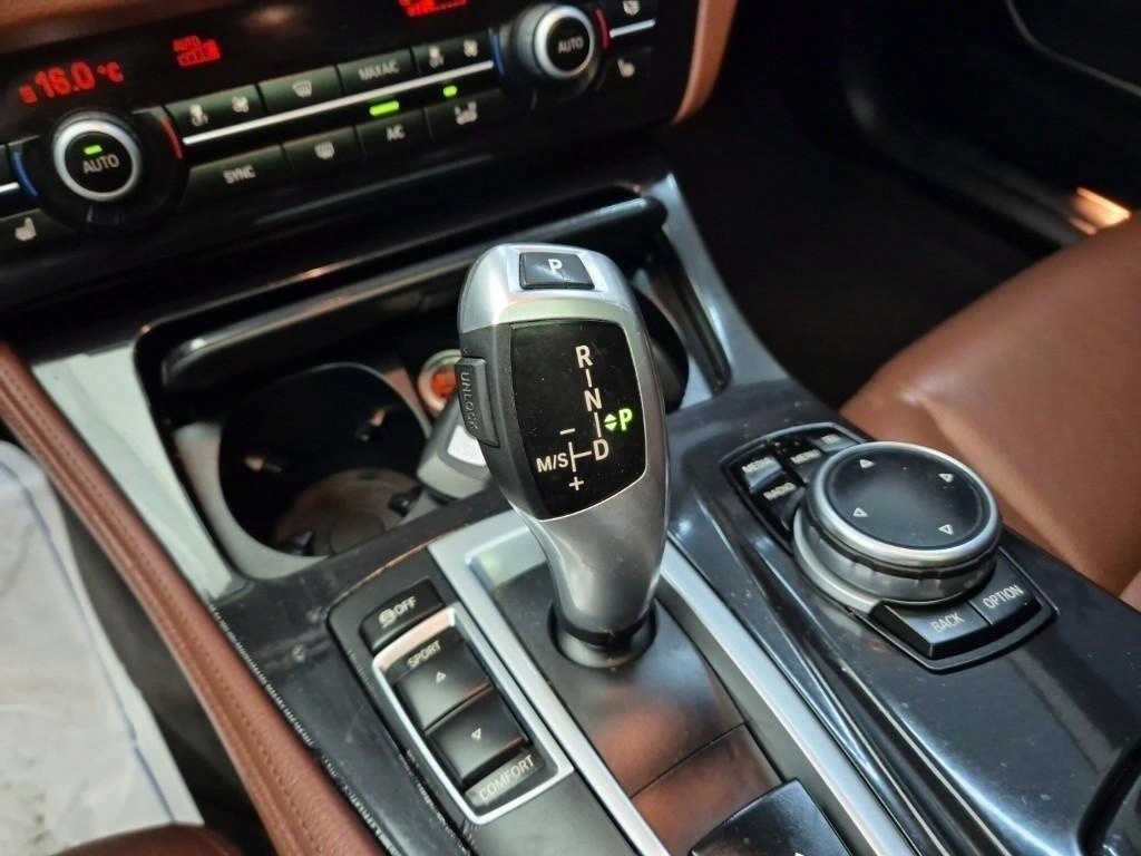 BMW 5 Series - Vista 8