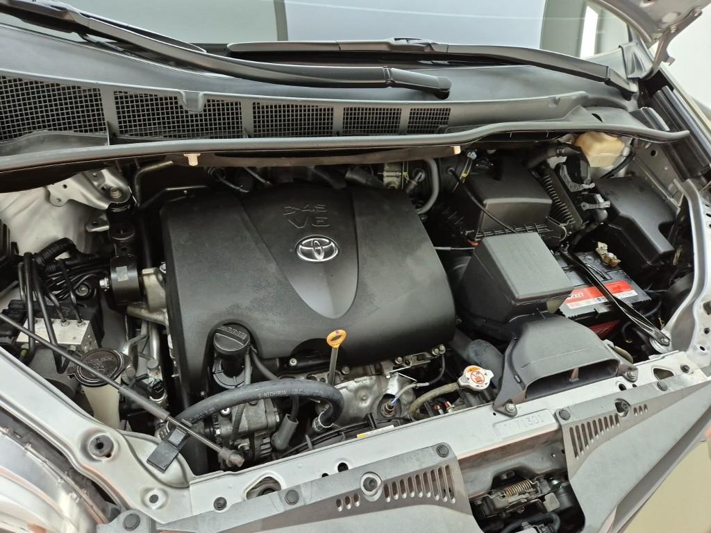 Toyota Siena - Vista 6