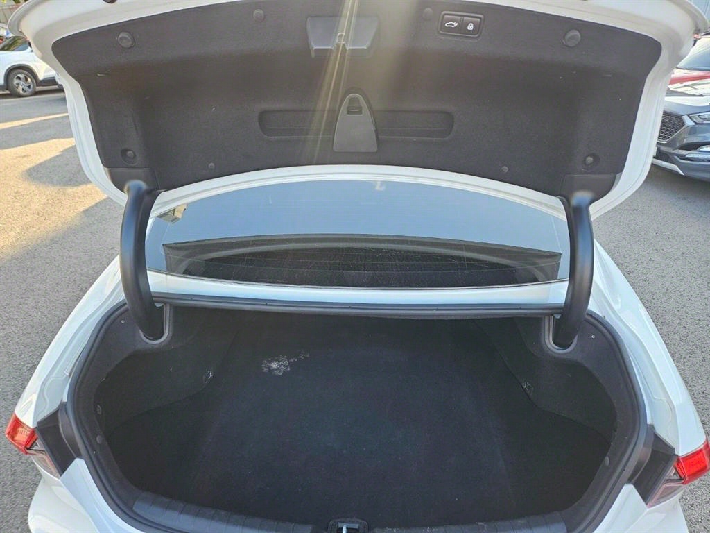 HYUNDAI Grandeur 2021 Blanco - Importación desde Corea - HF Imports Iquique - Foto 18