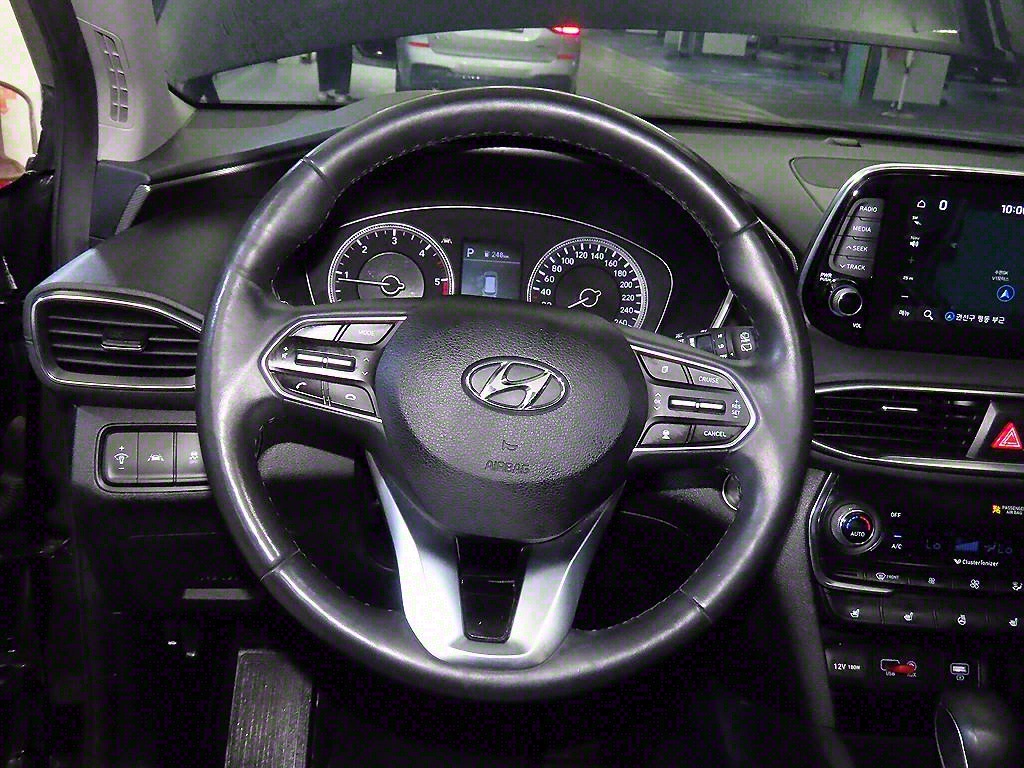 HYUNDAI Santa Fe - Vista 8