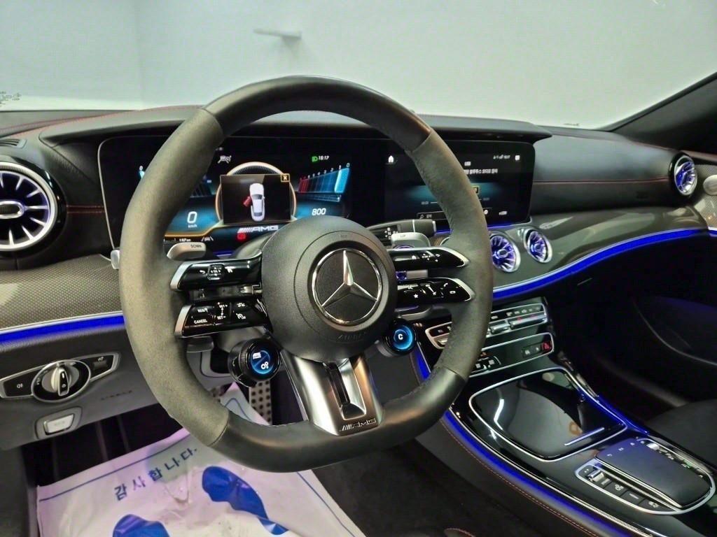 Mercedes Benz E class - Vista 9