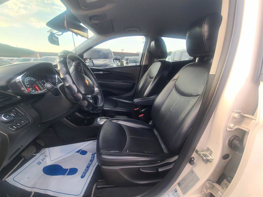 Chevrolet Spark - Vista 5