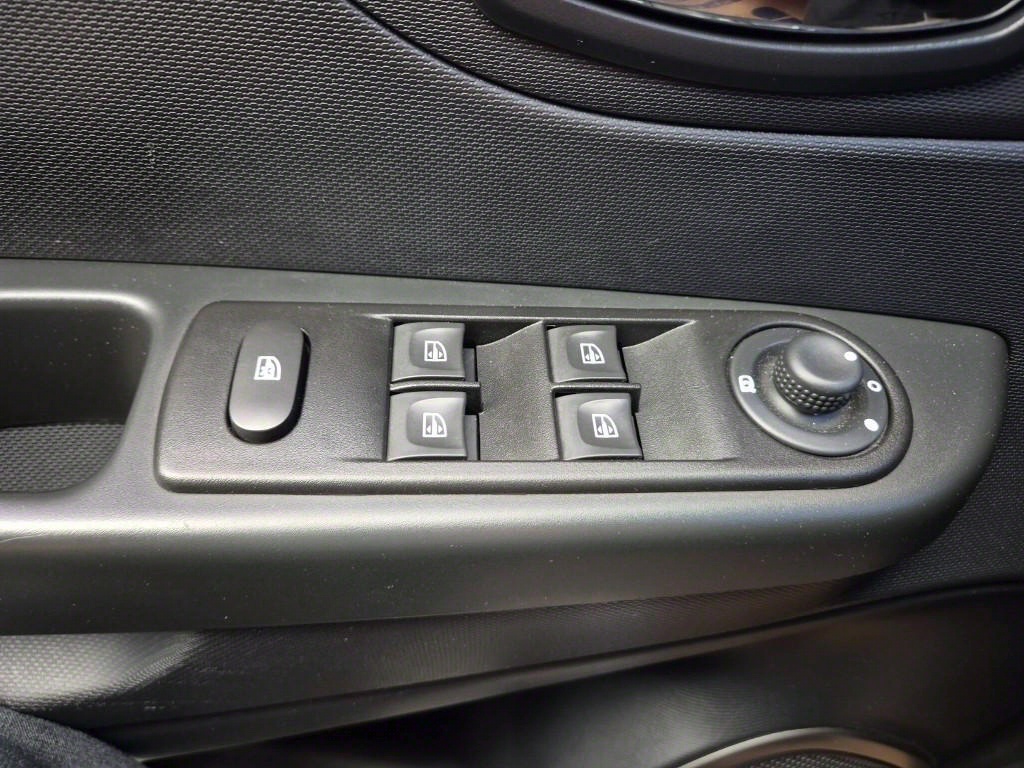 SAMSUNG QM3 2015 the color of pearl - Importación desde Corea - HF Imports Iquique - Foto 14