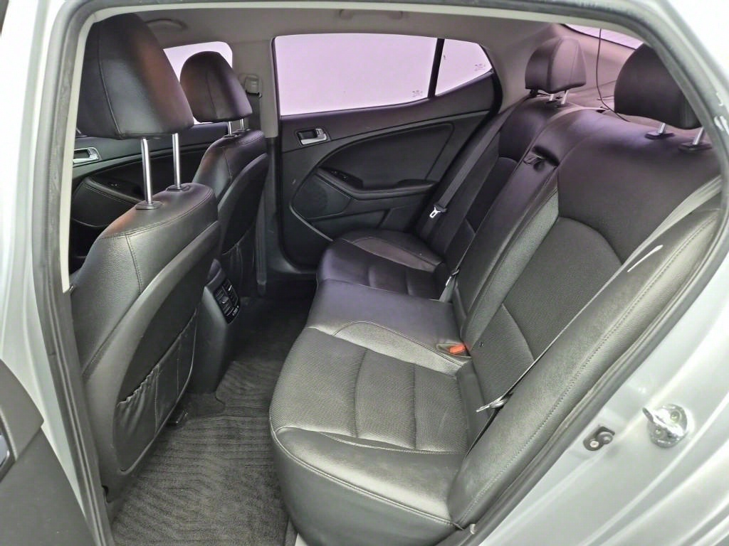 KIA K5 2015 Plateado - Importación desde Corea - HF Imports Iquique - Foto 19