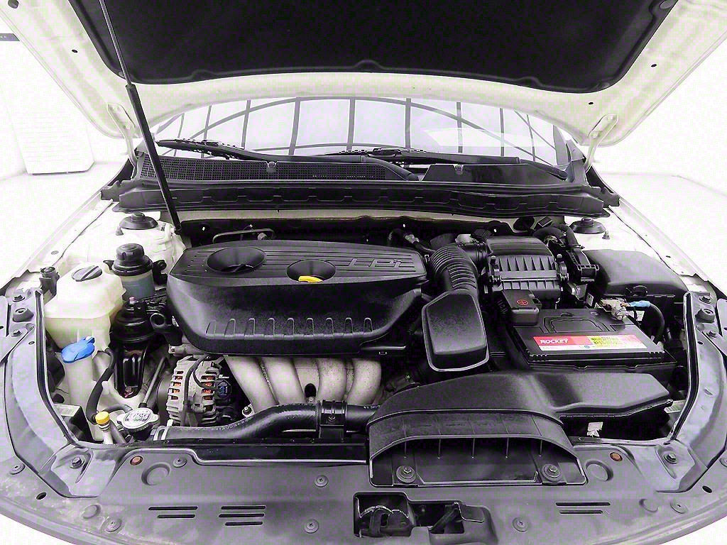 KIA K5 2015 Blanco - Importación desde Corea - HF Imports Iquique - Foto 17