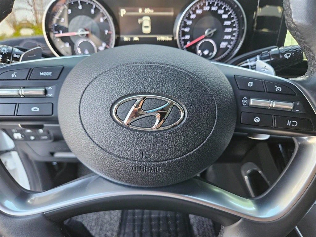 HYUNDAI Grandeur - Vista 9