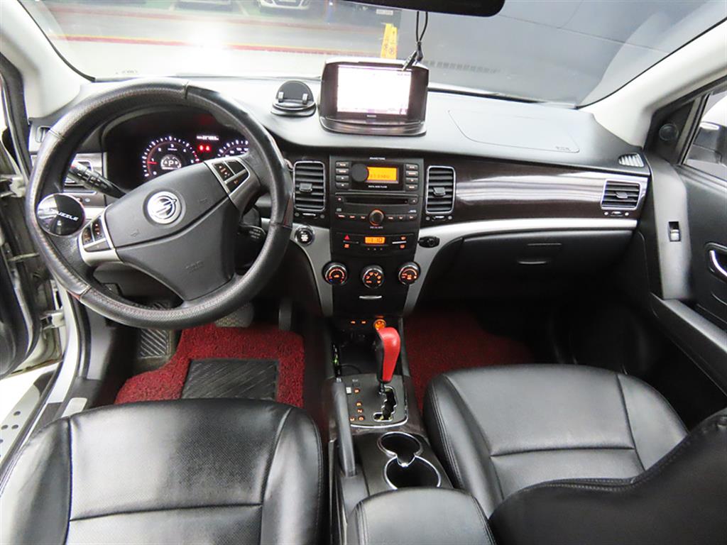 Ssangyong Korando - Vista 7