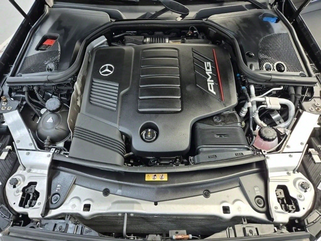 Mercedes Benz E class - Vista 5