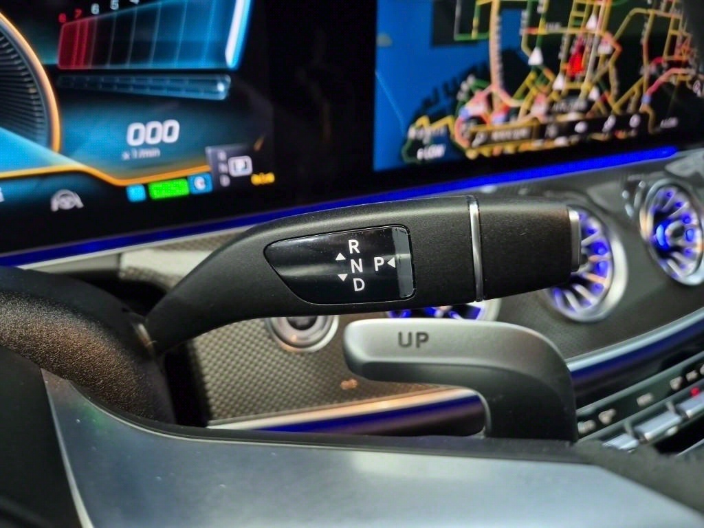 Mercedes Benz E class - Vista 8