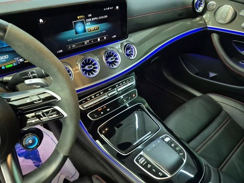 Mercedes Benz E class - Vista 10