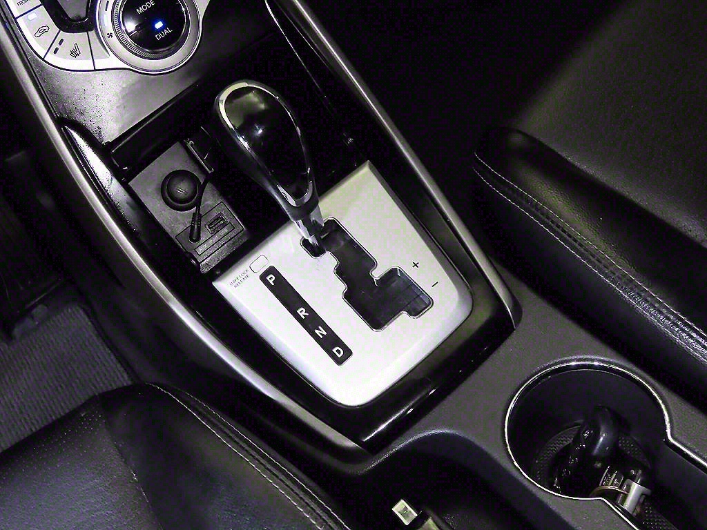 HYUNDAI Avante - Vista 12