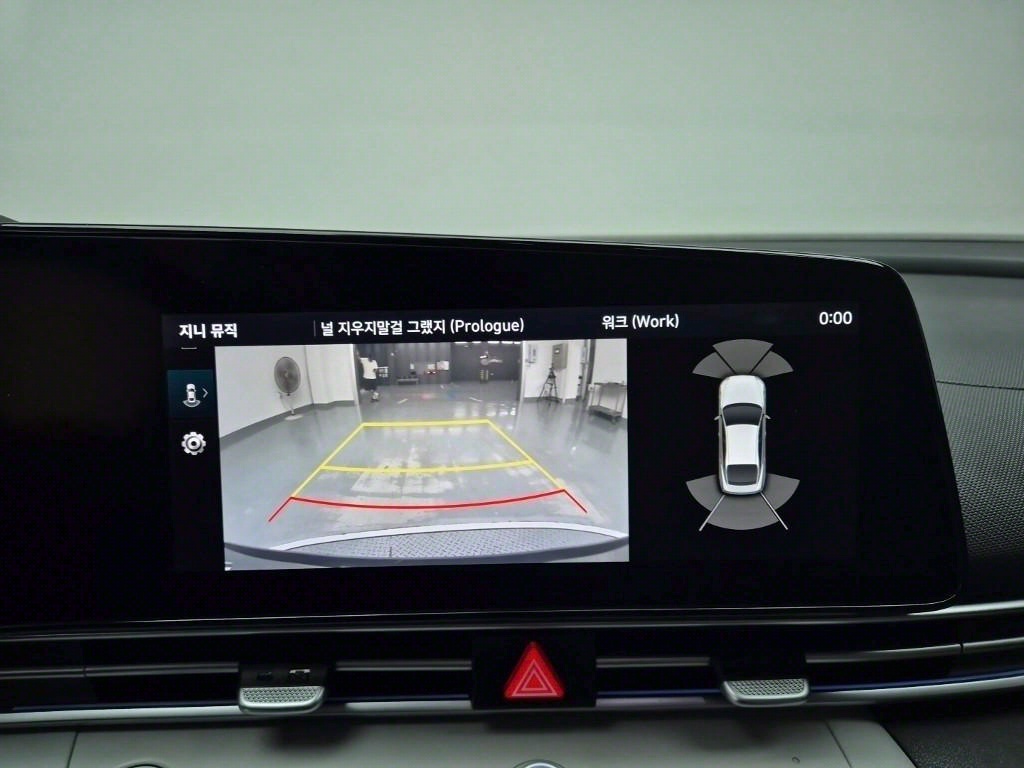 HYUNDAI Avante - Vista 6