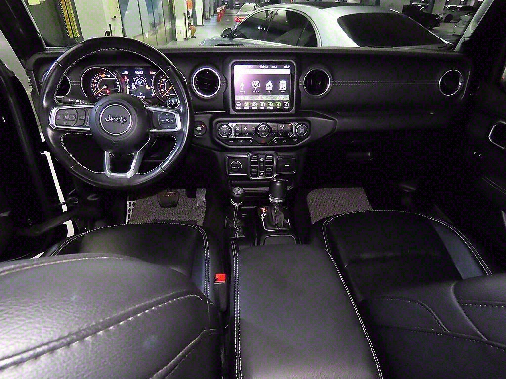 Jeep Wrangler - Vista 10