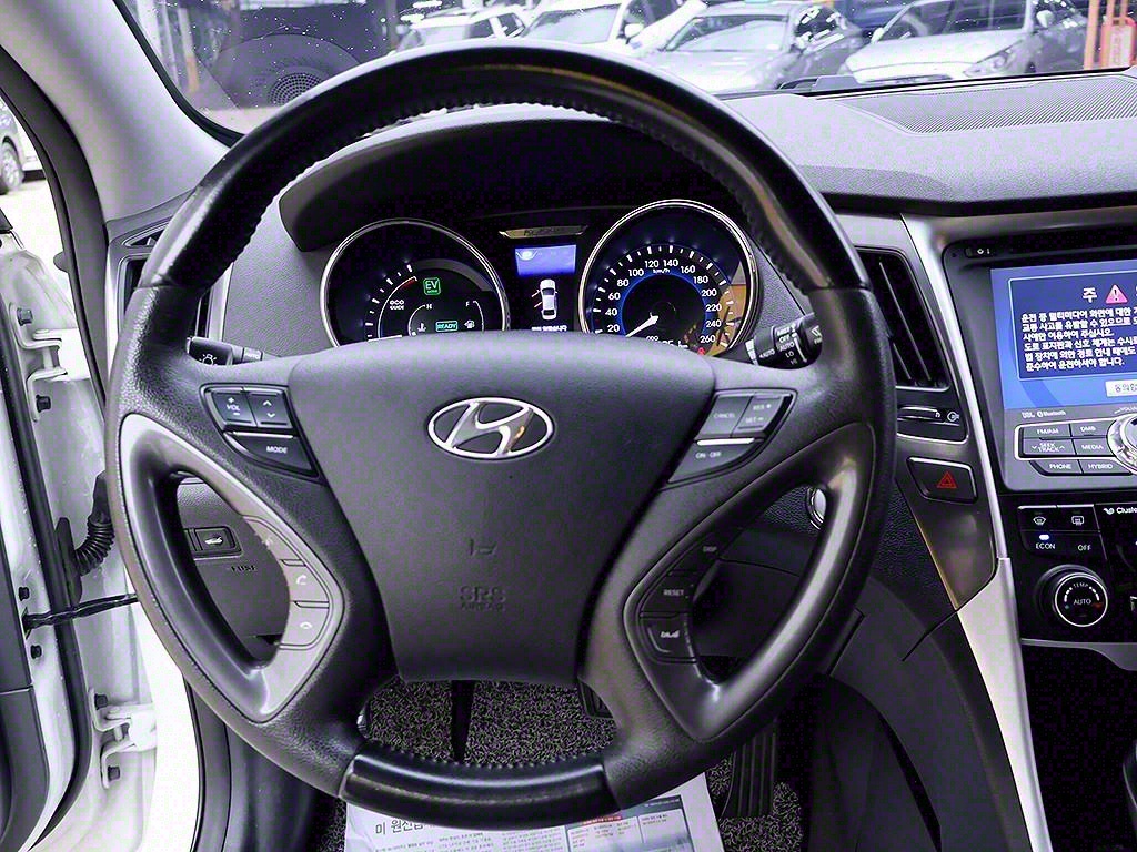 HYUNDAI Sonata 2012 Blanco - Importación desde Corea - HF Imports Iquique - Foto 7