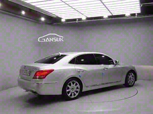 HYUNDAI Equus - Vista 8