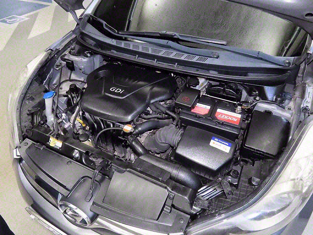 HYUNDAI Avante 2011 Gris - Importación desde Corea - HF Imports Iquique - Foto 18