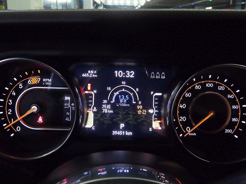 Jeep Wrangler - Vista 9