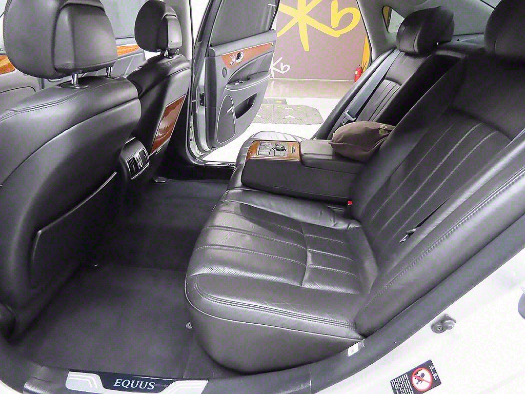 HYUNDAI Equus 2010 Gris - Importación desde Corea - HF Imports Iquique - Foto 8