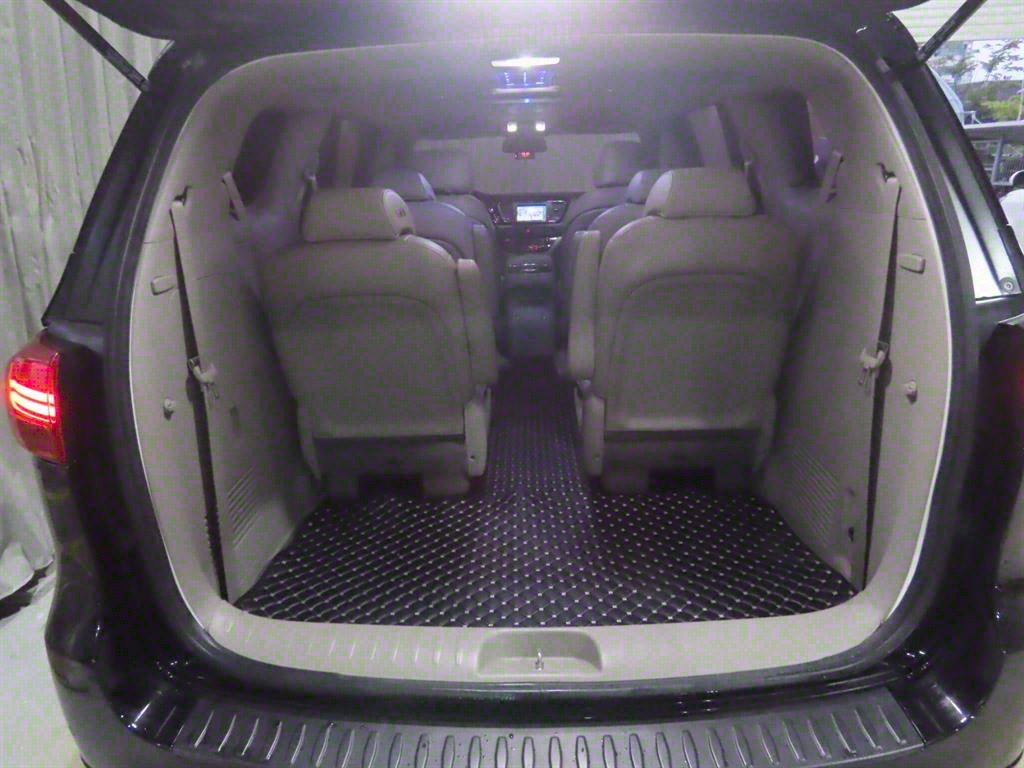 KIA Carnival 2017 Negro - Importación desde Corea - HF Imports Iquique - Foto 9