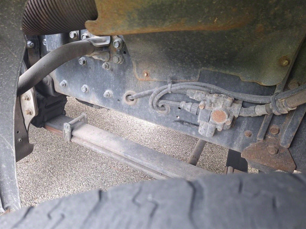 medium and large cargo tractor 2011 Blanco - Importación desde Corea - HF Imports Iquique - Foto 18